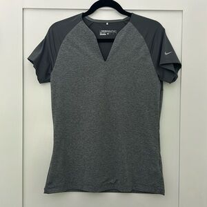 Women’s Nike Golf Shirt, Med